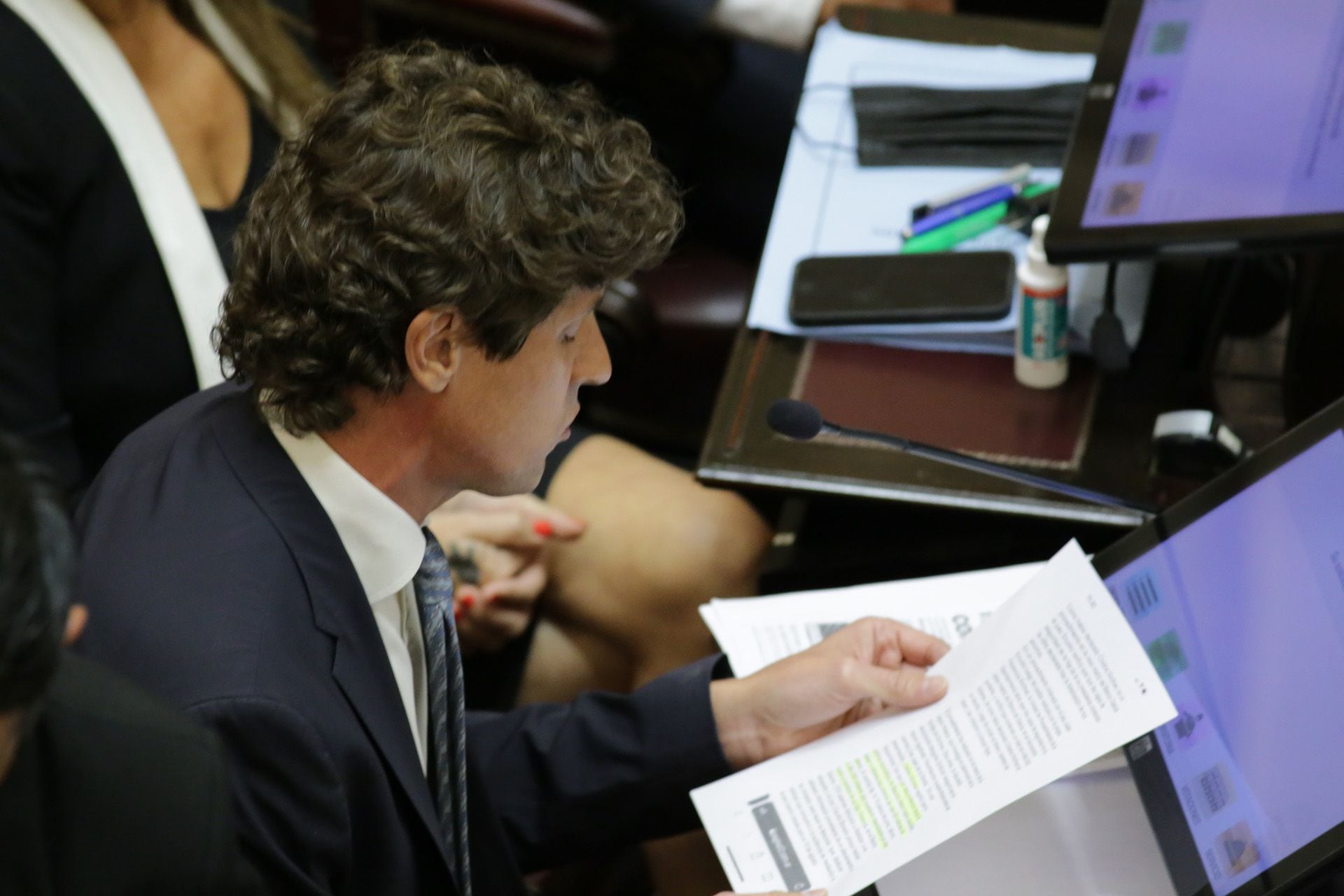 Sessione al Senato per discutere l'accordo con il FMI