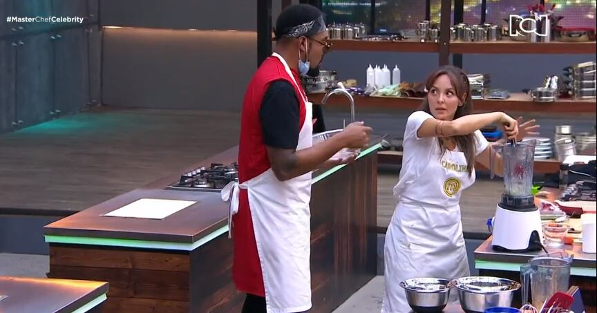 Carolina Gómez et Estiwar G dans le défi créatif de « MasterChef Celebrity »
PHOTO : Canal RCN en direct
