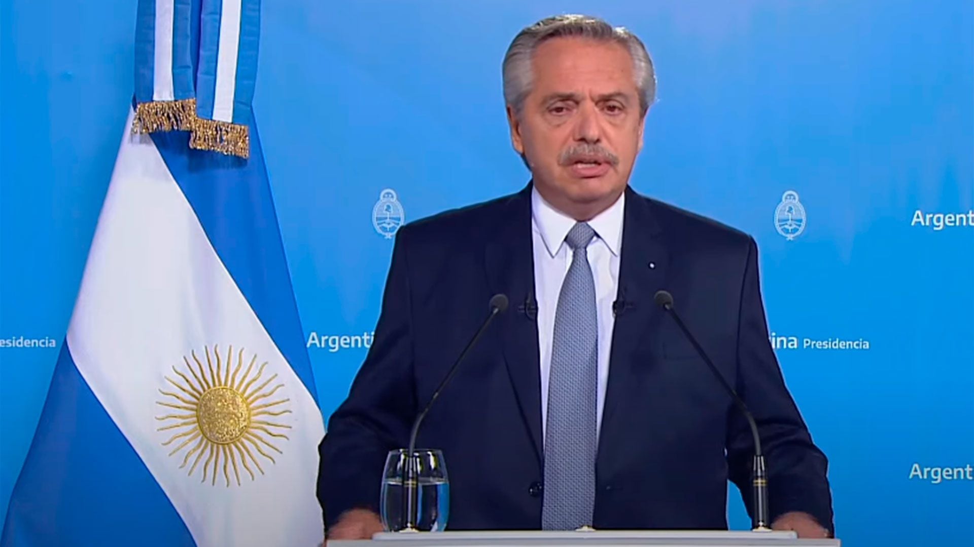 alberto fernandez anzeigen