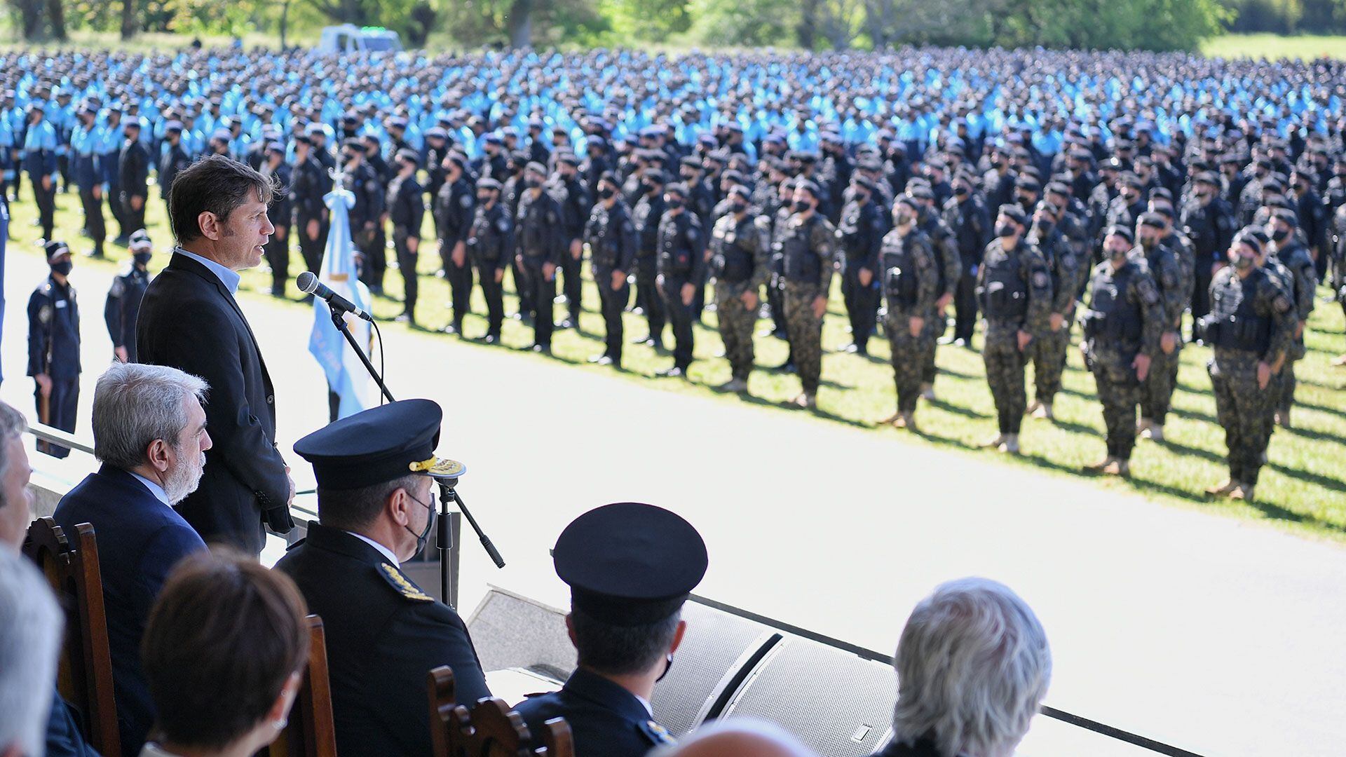 Polizia del Jura Buenos Aires. Axel Kicillof Sergio Berni