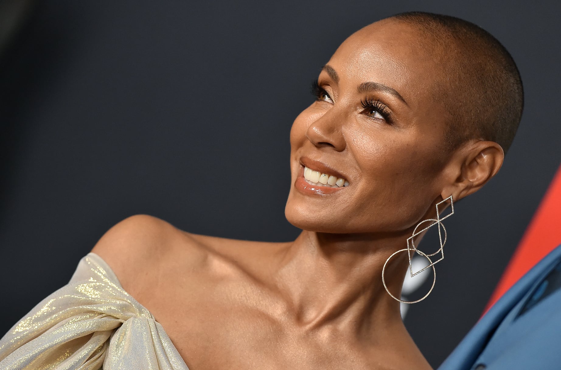 Jada Pinkett : La femme de Will Smith a du mal à accepter et à rendre l'alopécie visible.