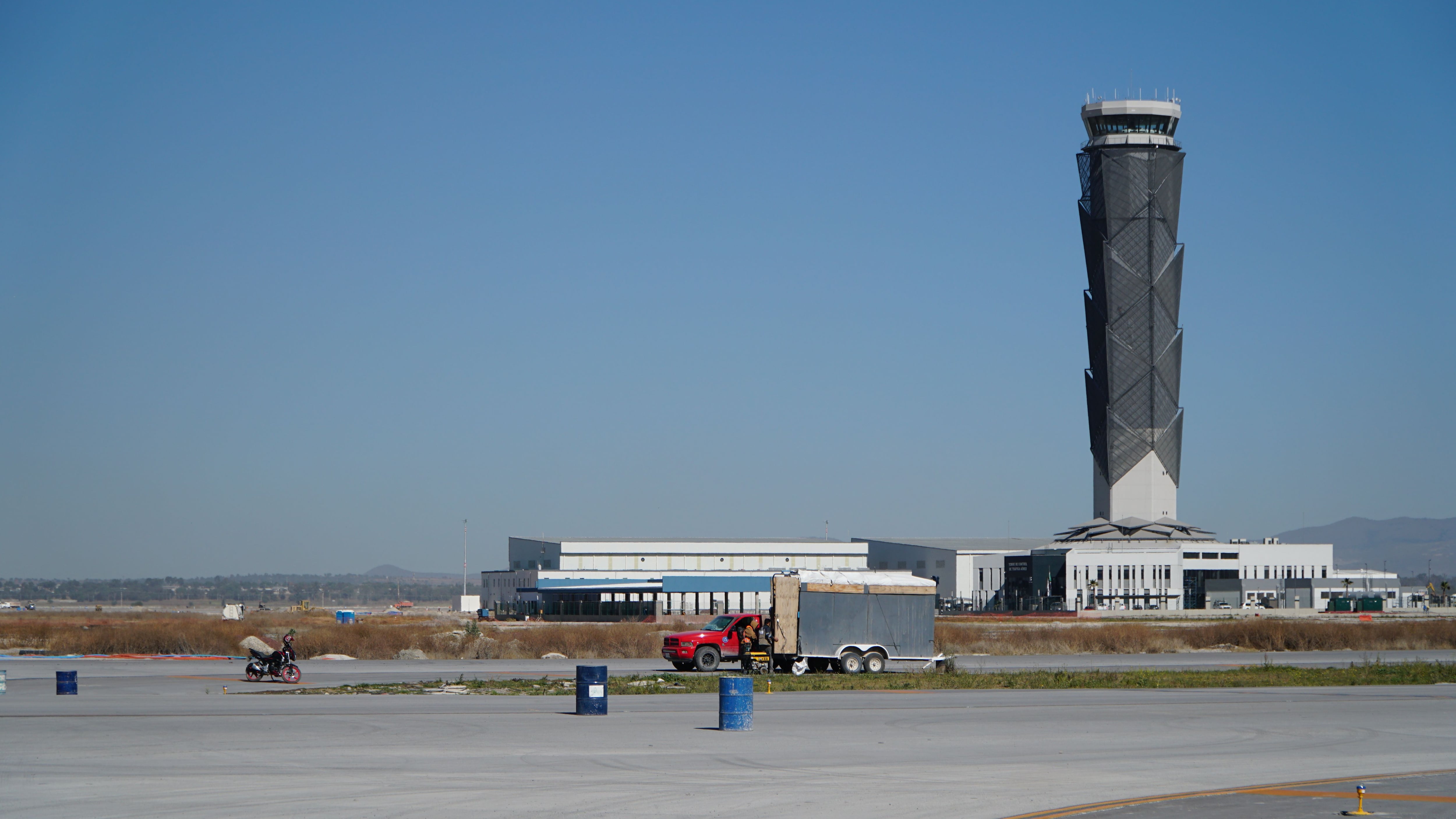 Bild von AIFA im Commercial Terminal